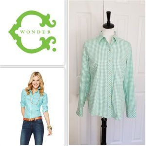 C.Wonder Shrunken Lightweight Button Down